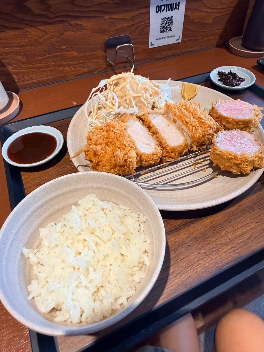Cross-section of the thick loin katsu