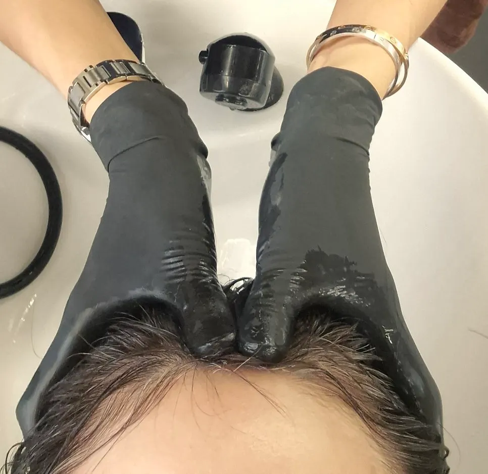 Full look after the scalp and hair clinic
