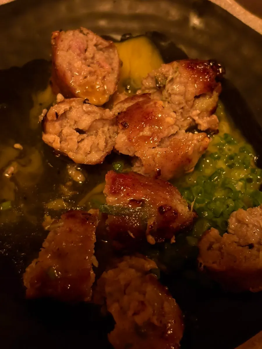 Charcoal-grilled chicken meatball tsukune skewers
