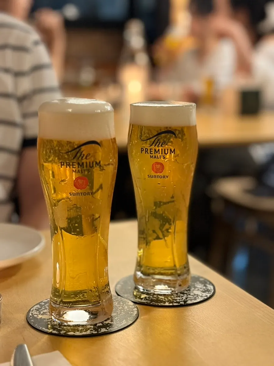 산토리 프리미엄 생맥주 한 잔