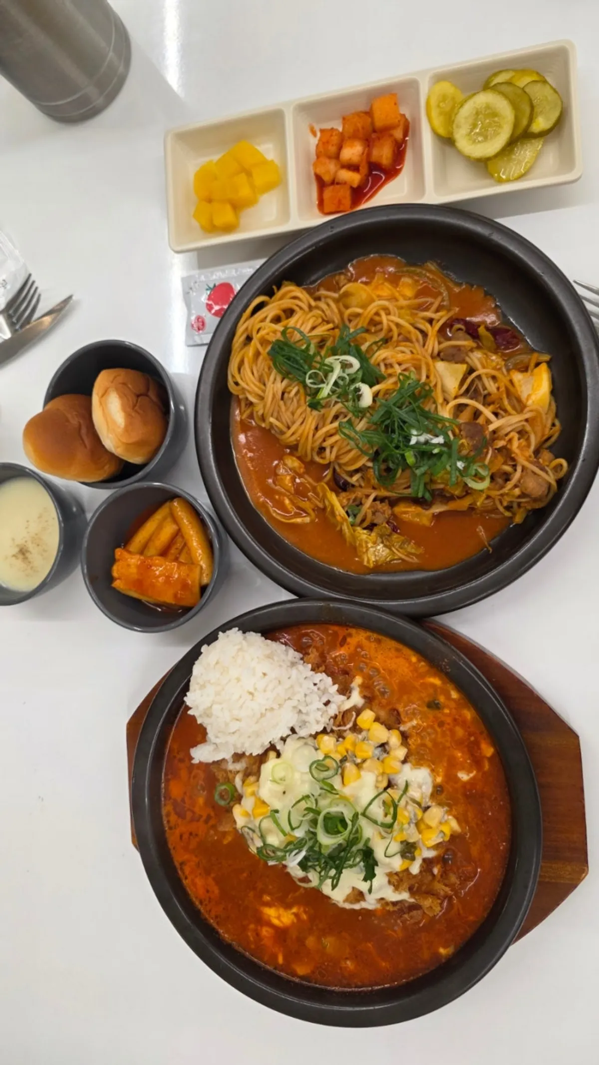 ティドン麻谷店のトンカツ盛り付けを写した代表写真