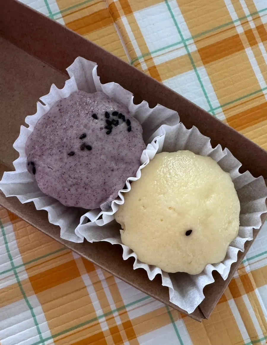 Angeum jeungpyeon filled with red bean