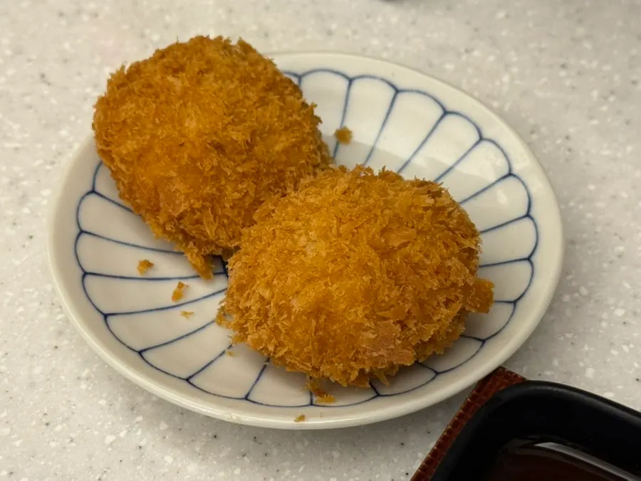 Half-and-half cutlet with extra udon