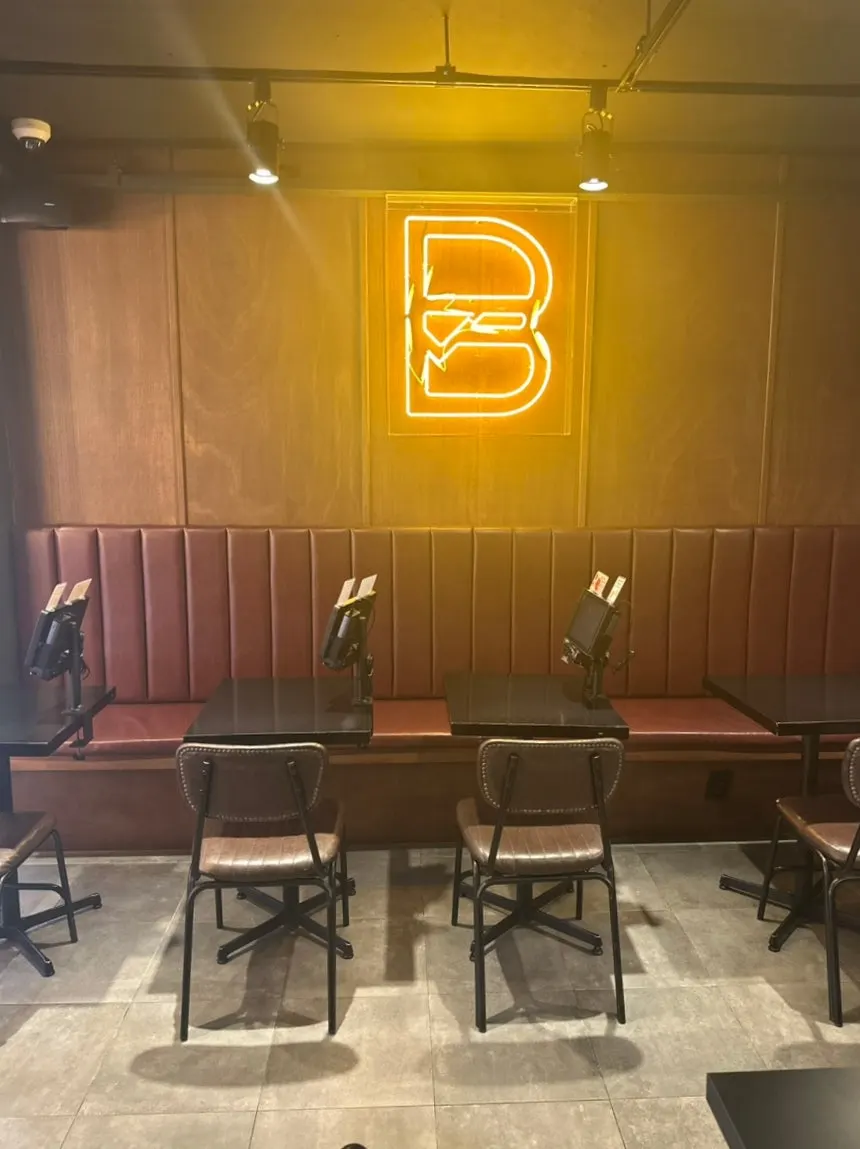 Store entrance of Bas Burger Seongsu