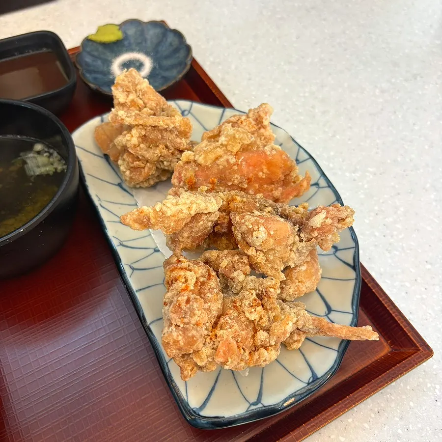 酥脆炸雞腿肉