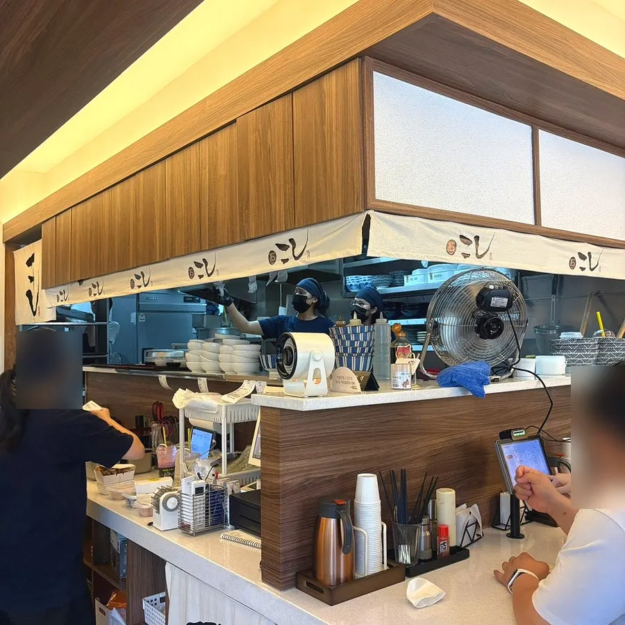 Kosi 聖水店小巧的店內空間