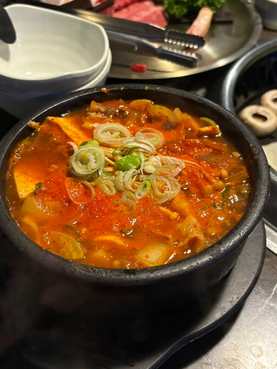 마블정 차돌박이 된장찌개 한 냄비