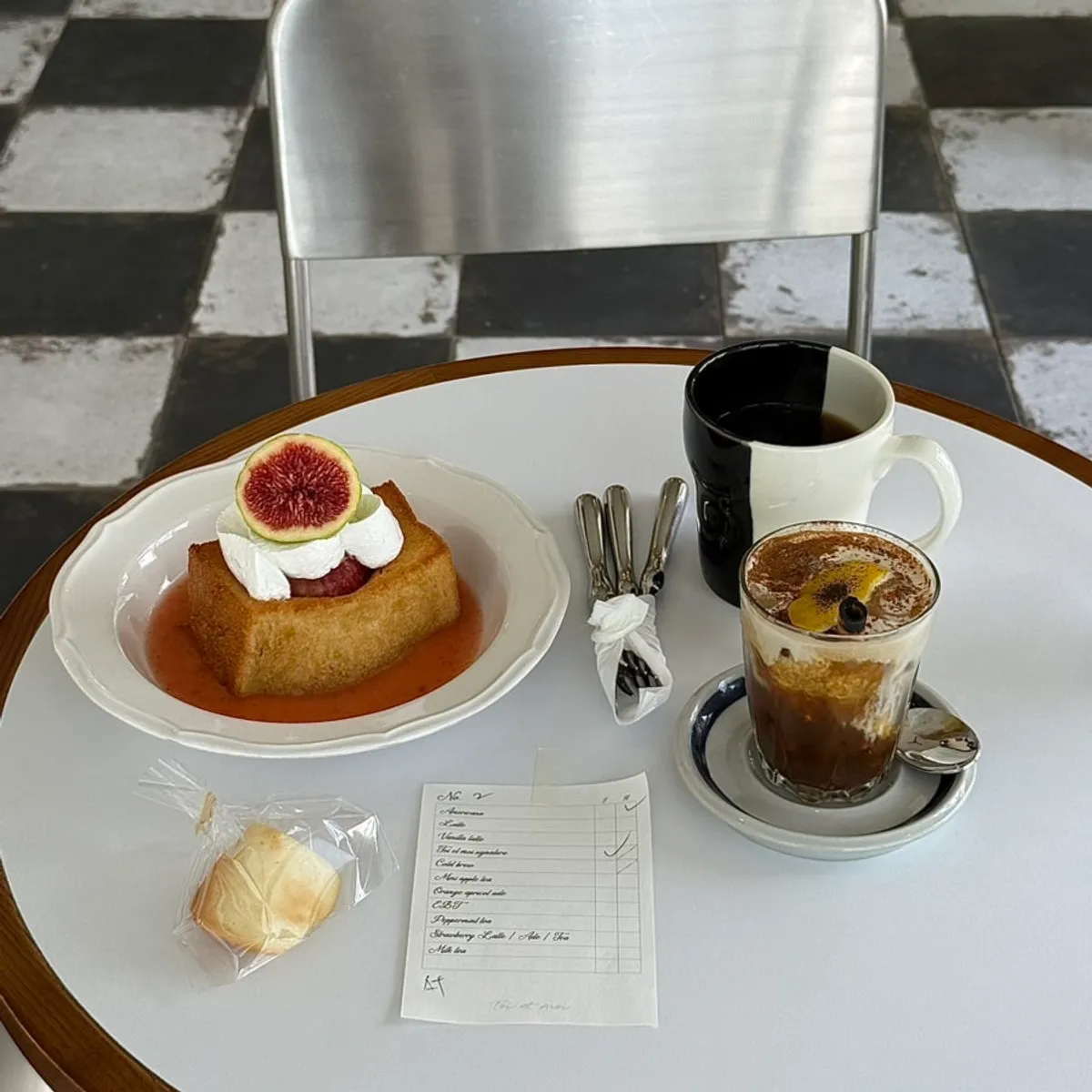 Table set with fig Oji toast and coffee