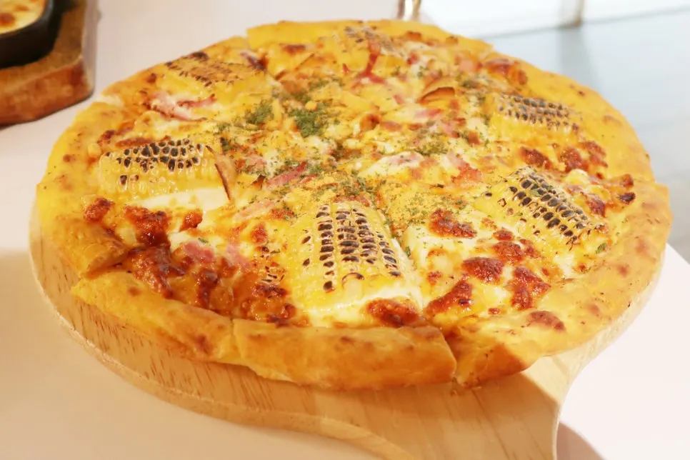 A whole corn pizza at Two Find Peter