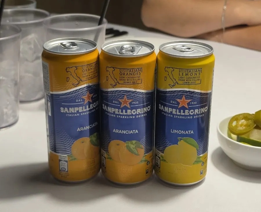 Pre-meal bread served with drinks