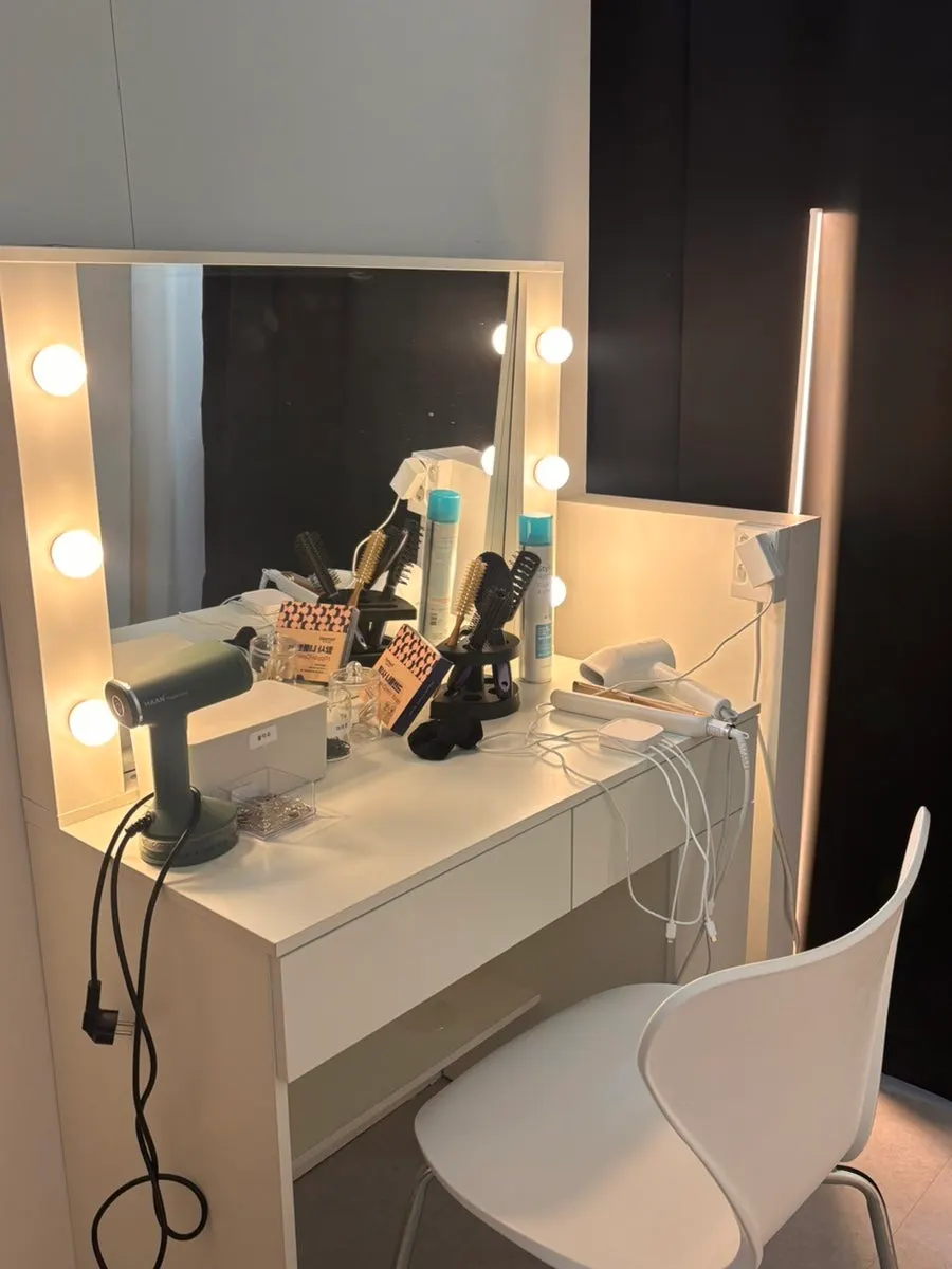 Corner of the studio filled with various props