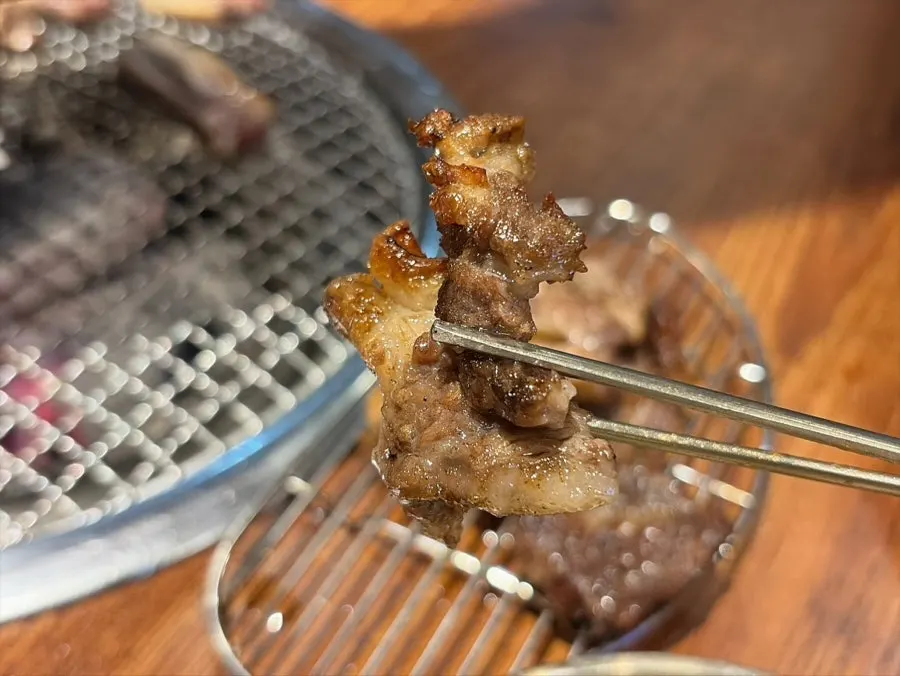 Meat deboned and grilled separately on the bone