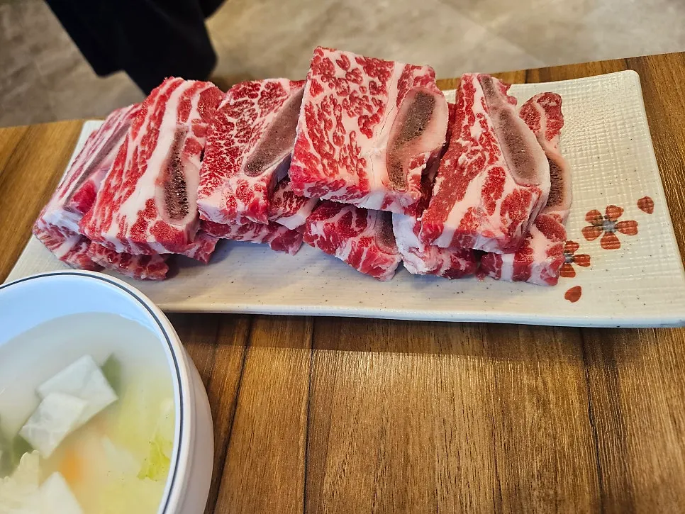 A plate of marbled beef LA-style short ribs (saenggalbi)