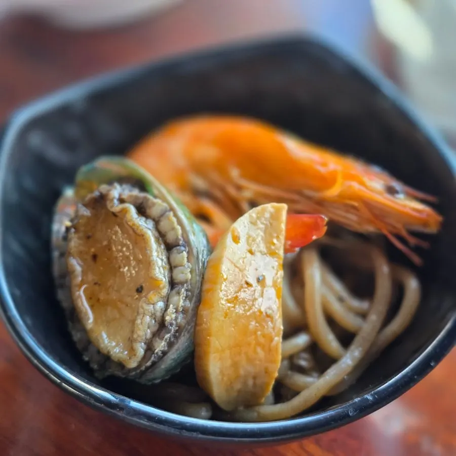 Spicy broth of the jjamppong at basic spice level