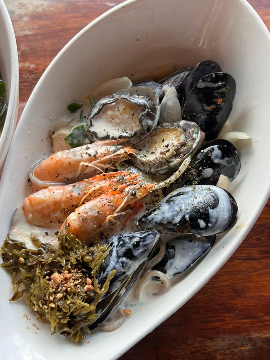 Baekjjam, a cream jjamppong with seafood