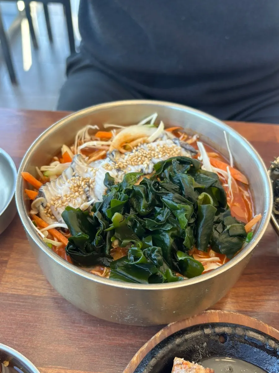 Close-up of a bowl of abalone mul-hoe