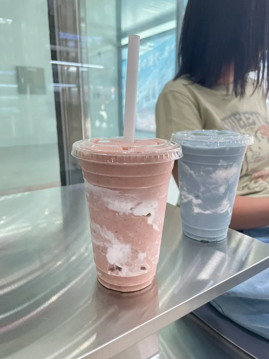 Pink Brain Activation and blue Stress Down by the window