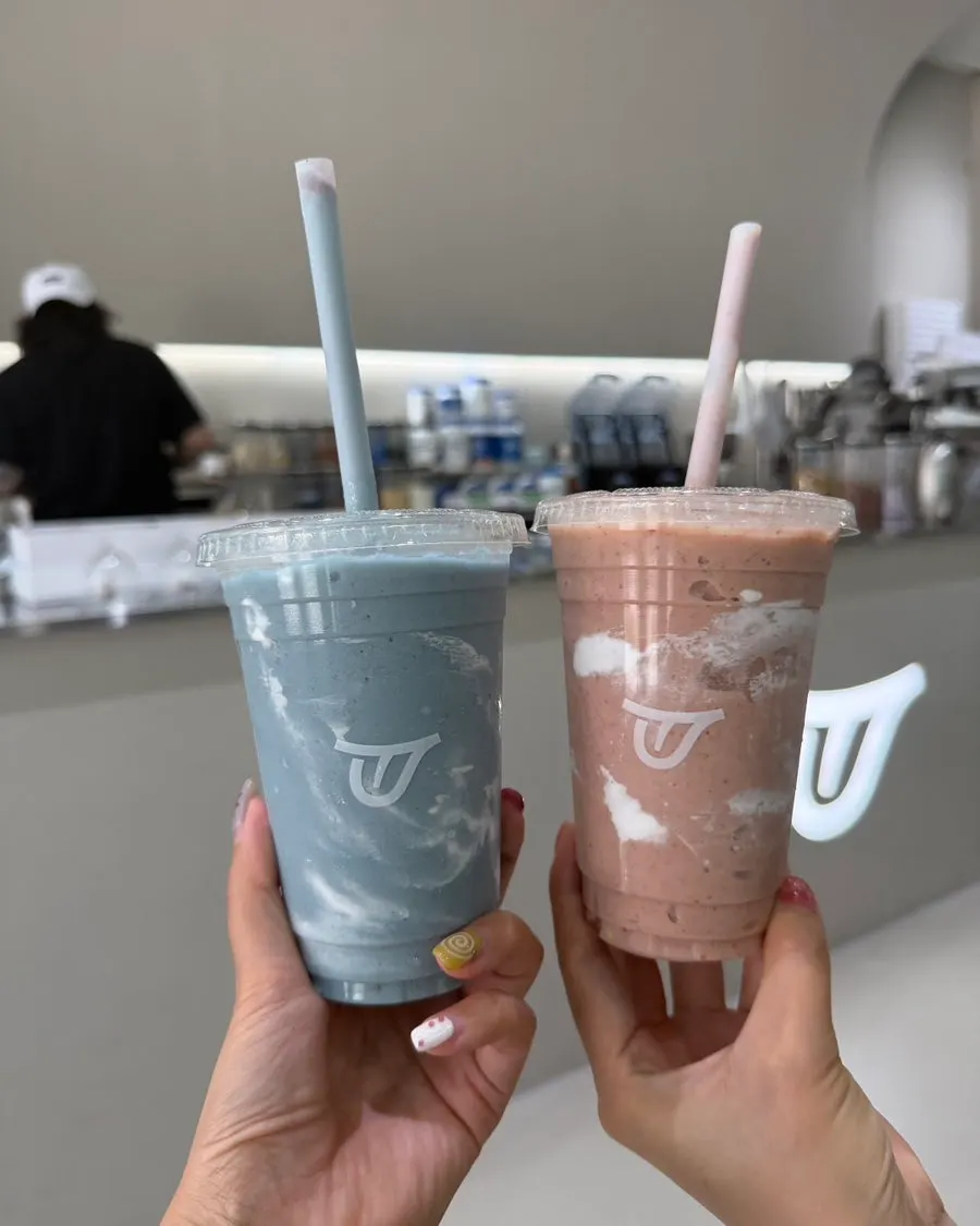 Stress Down and Brain Activation smoothies held side by side