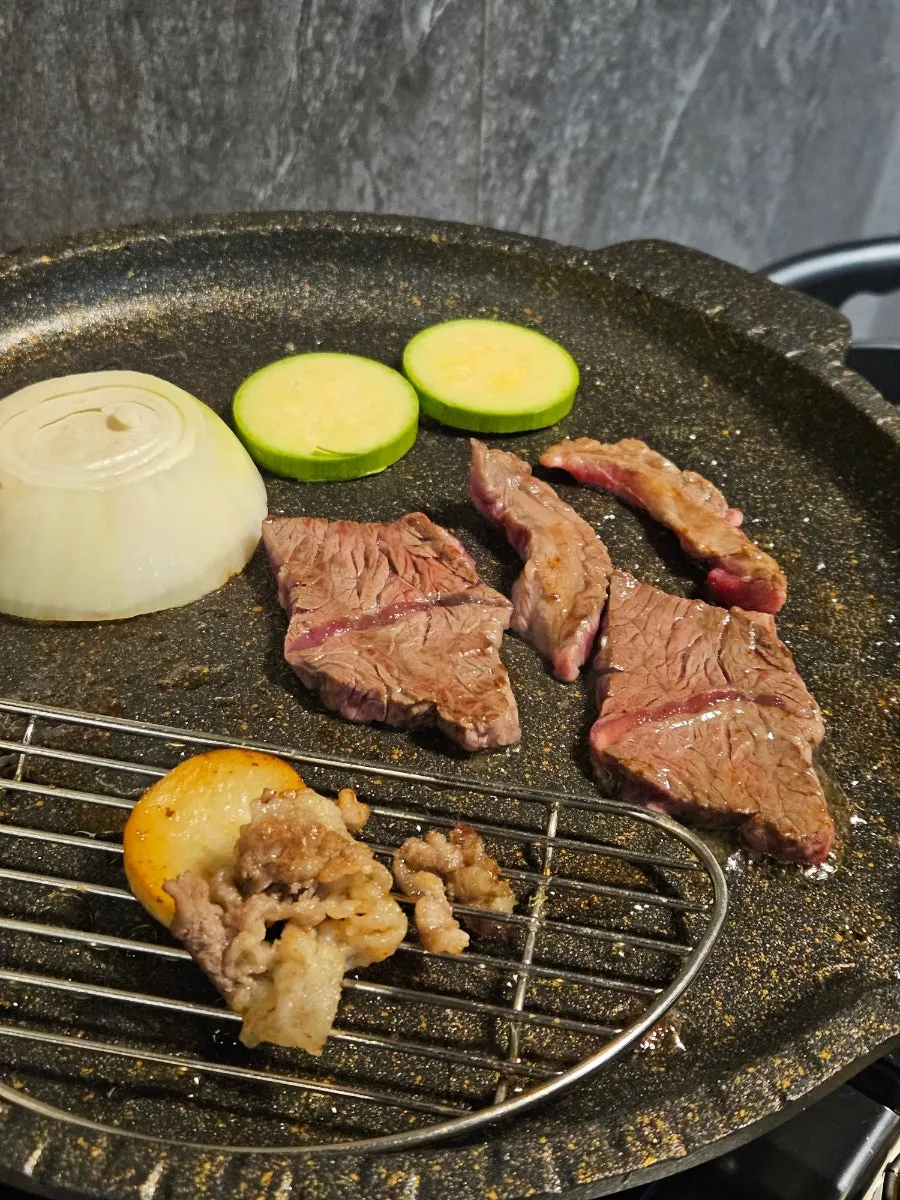 쫄깃한 식감의 우고집 갈비살