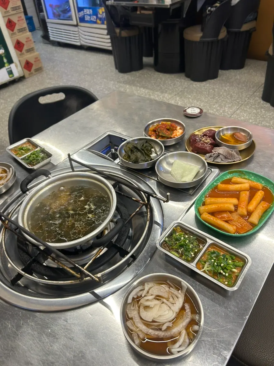 당일 도축 원산지를 적어둔 매장 중앙 안내