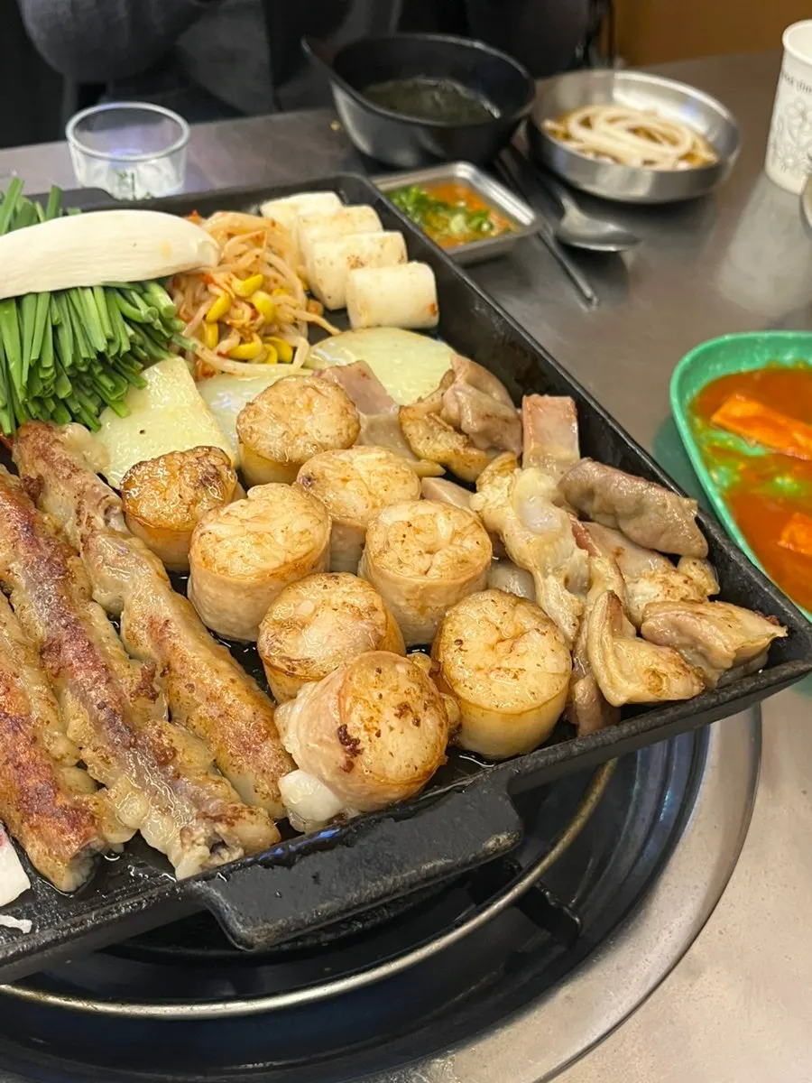 Plump, round daechang