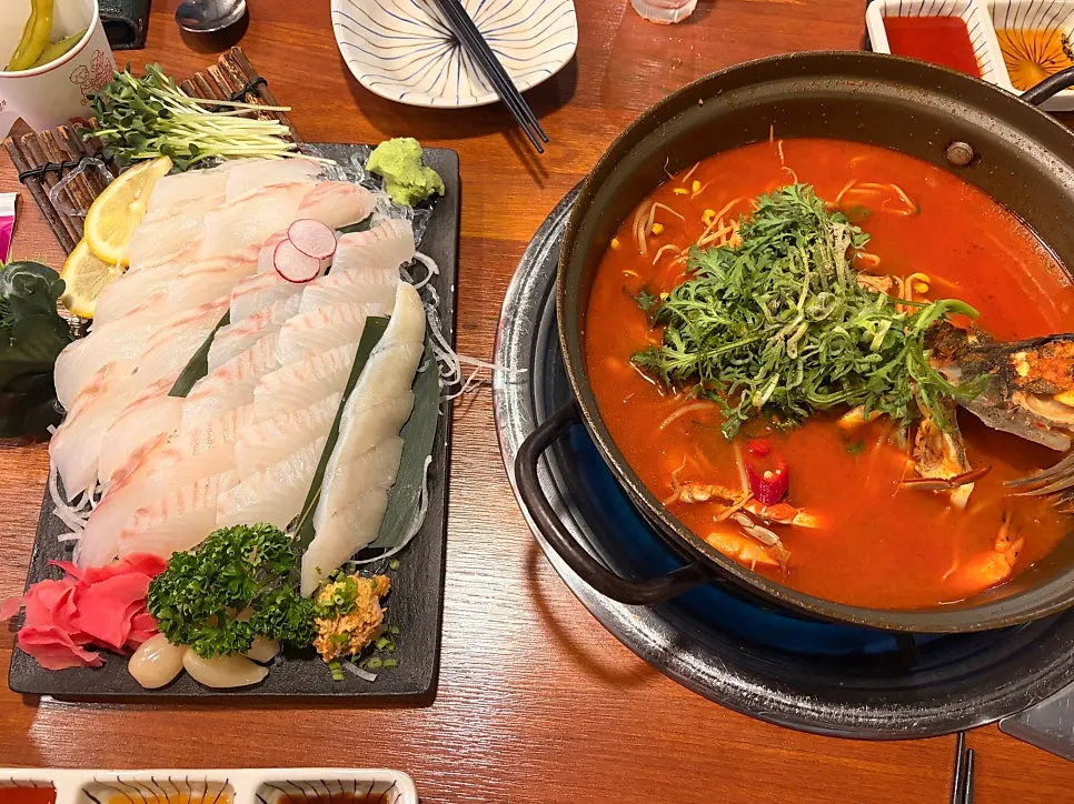 Sashimi table setting after ordering