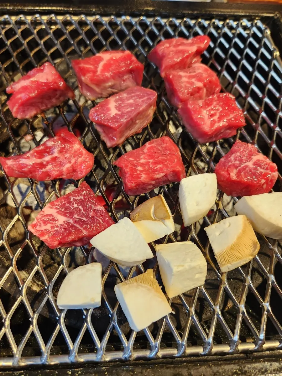Diced beef ribs trimmed into easy-to-eat pieces