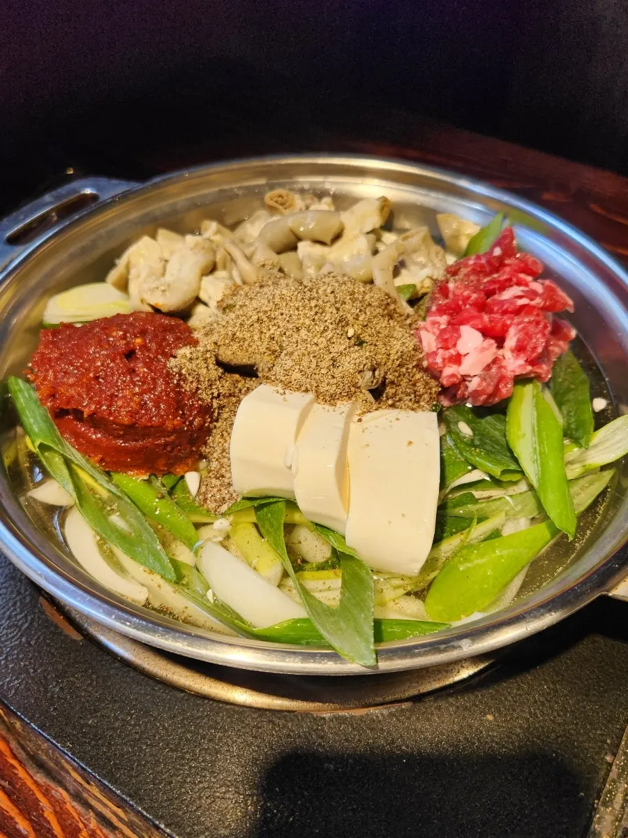 Seasoned Emperor intercostal meat