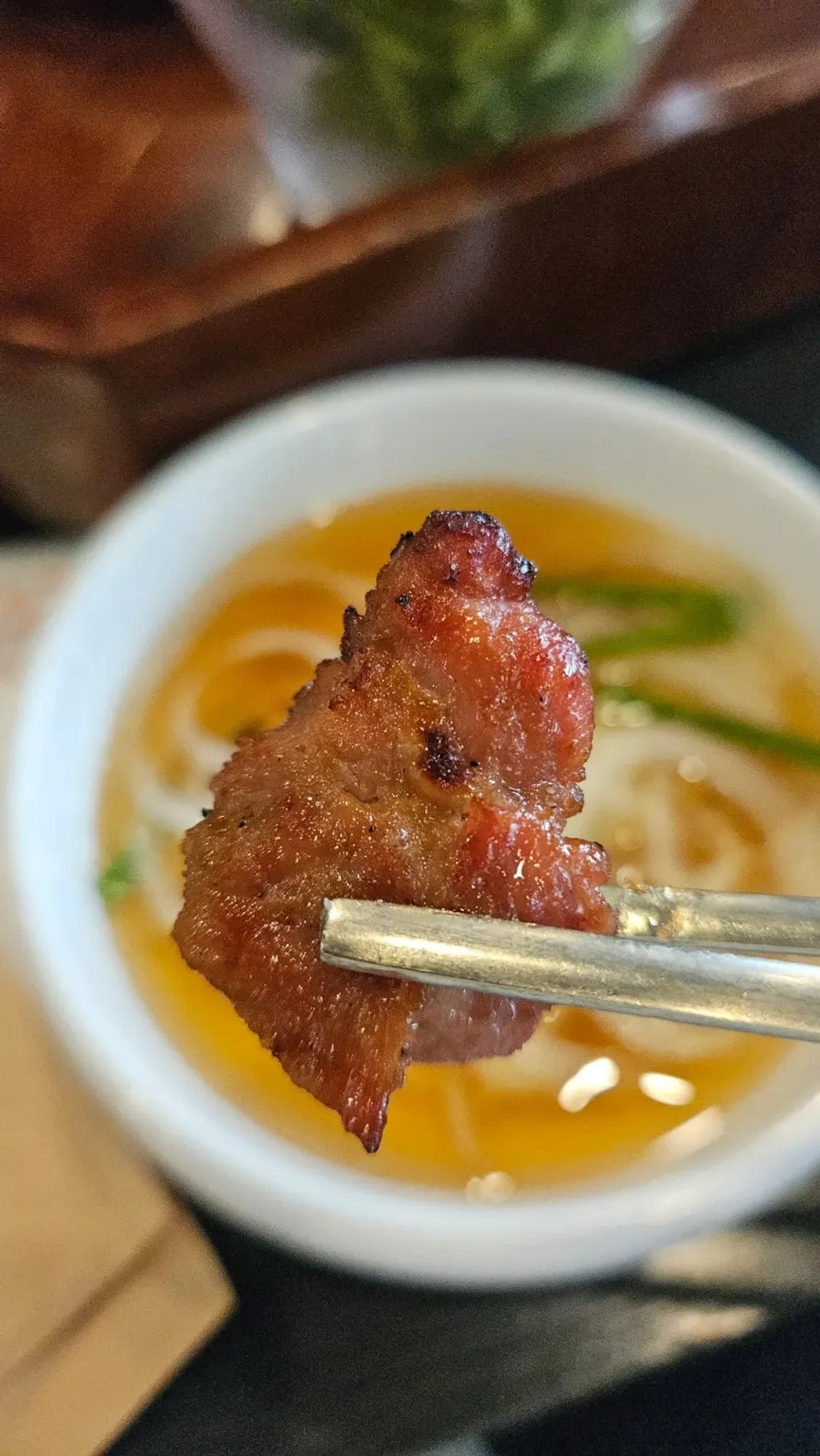 숯불 향을 머금은 구운 갈비 관련 사진