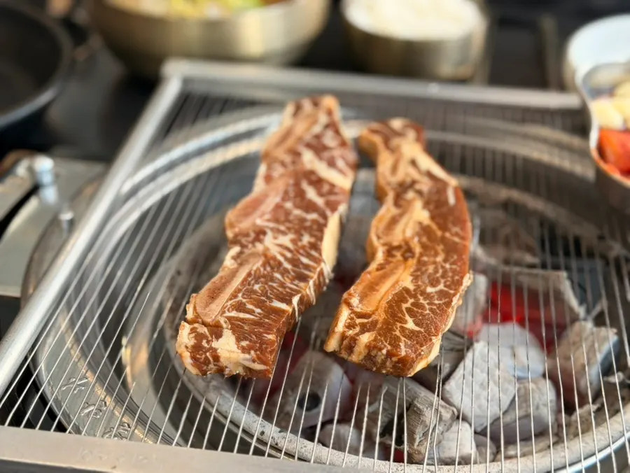 Galbi ready for charcoal grilling