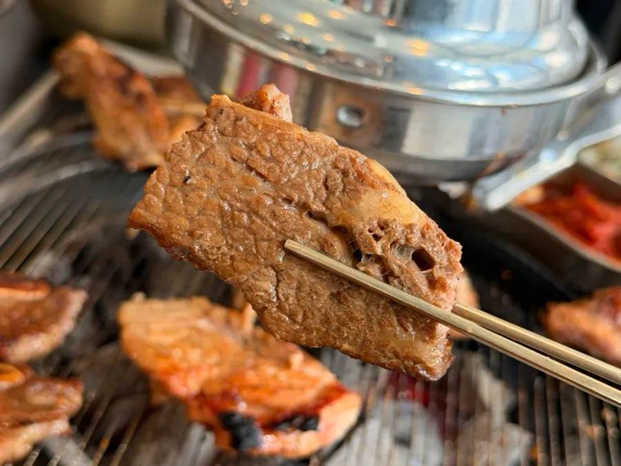 Nicely browned grilled galbi