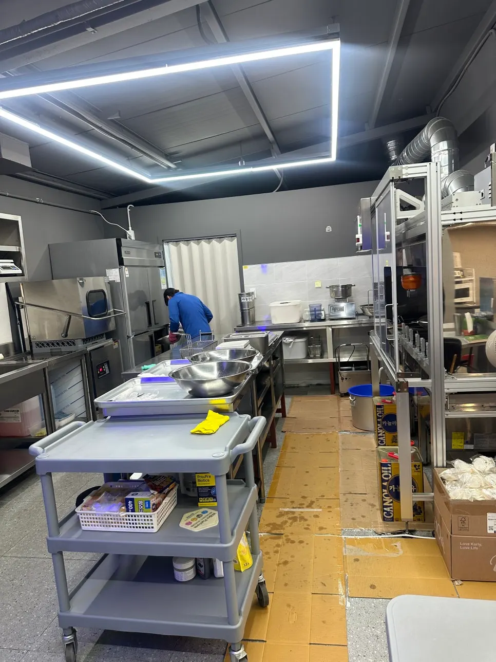 Takeout ordering area inside Dalgom's