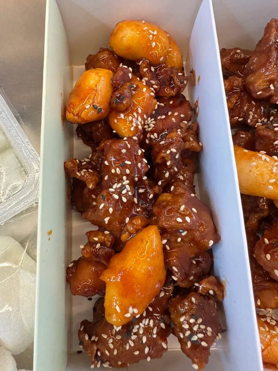 Dakgangjeong with sweet sauce