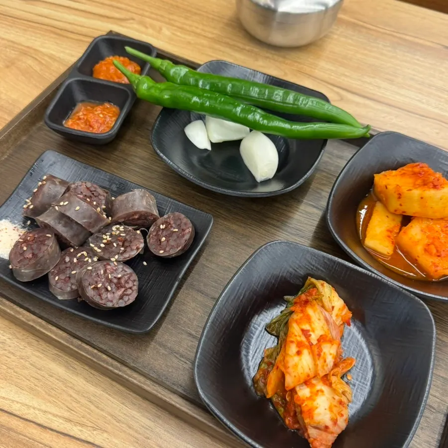 Signature sundaeguk from Yetnal Gyeongseong Sundaeguk Nokyang Branch