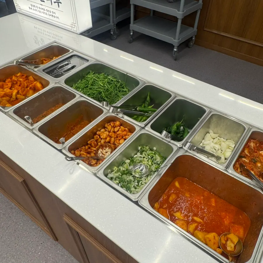 Self-serve side-dish bar area in front of the kitchen
