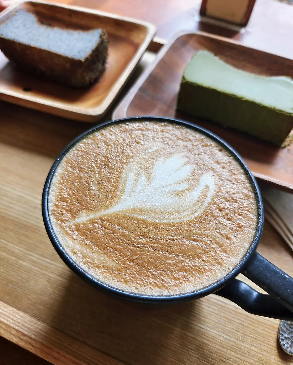 Hot coffee and Basque dessert