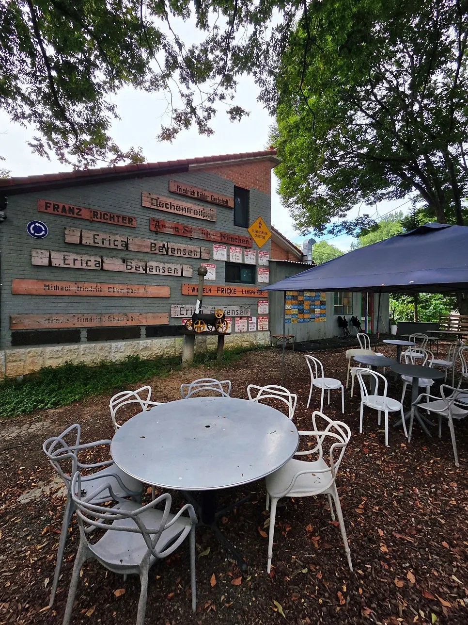 Café seat with a green view through the window