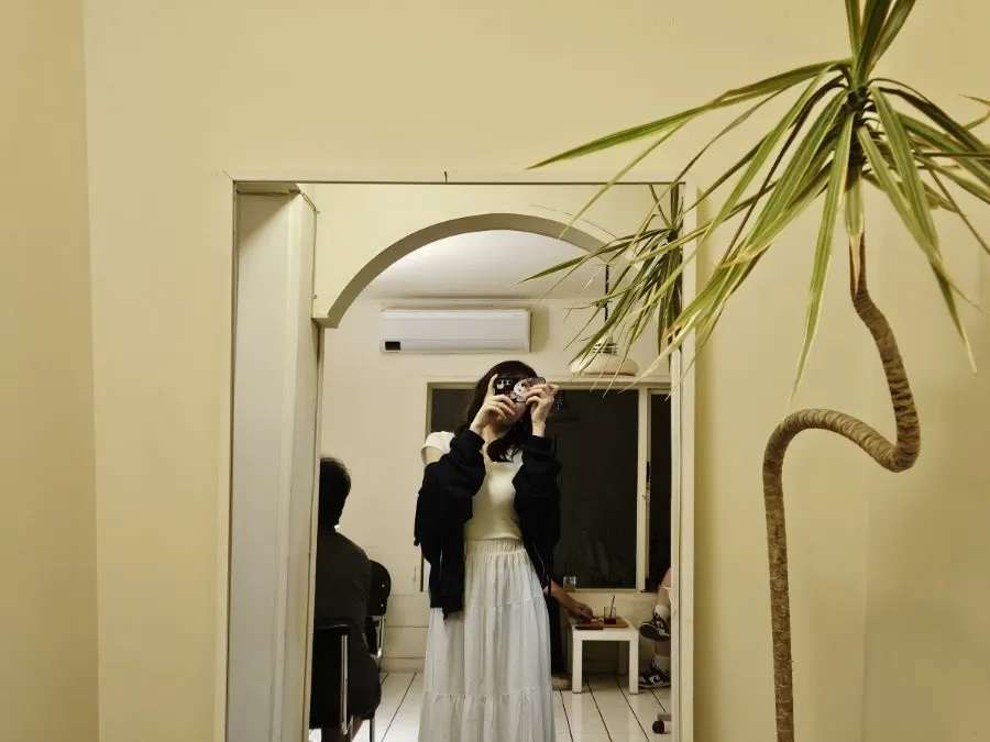 밤에 본 포어레스트 카페 전경