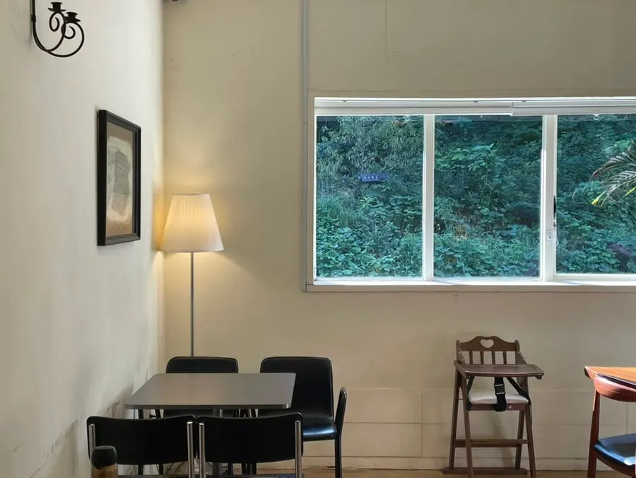 Decorative corner at Forerest