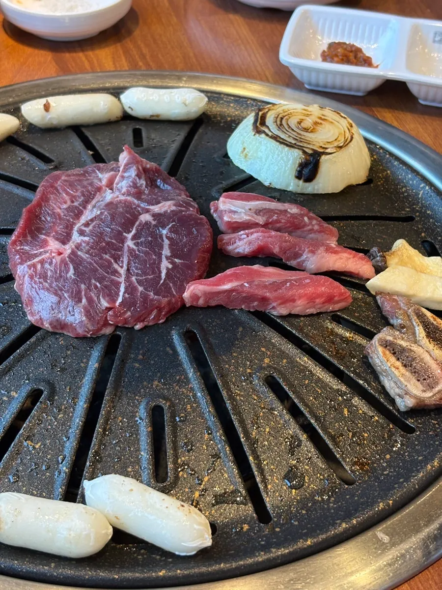 버섯 양파 떡 치즈떡 곁들임
