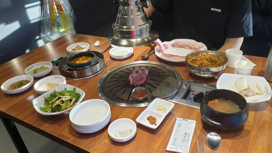 500g half pig portion with pork belly, neck, and jowl meat