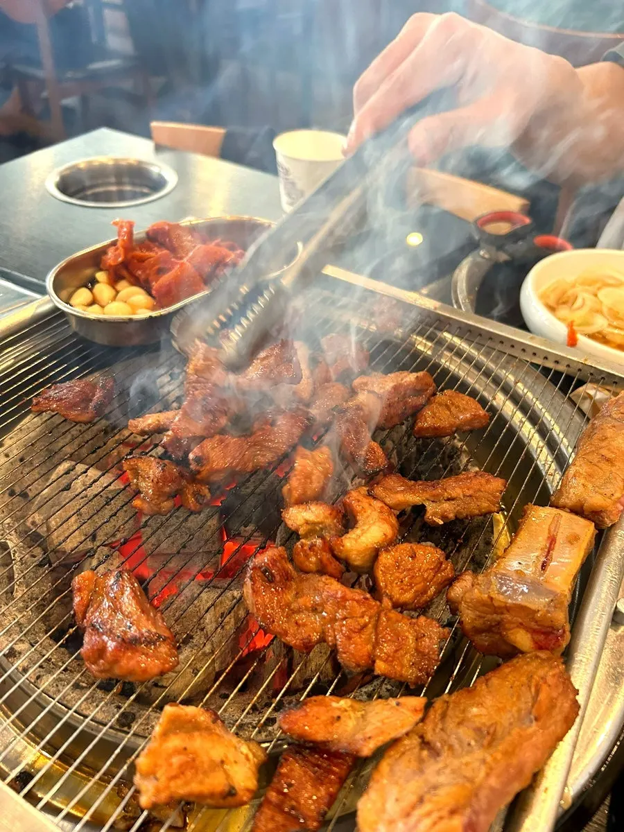 Weekend brunch at a baby-chair, 8-parking Uijeongbu galbi spot, Manpo Galbi