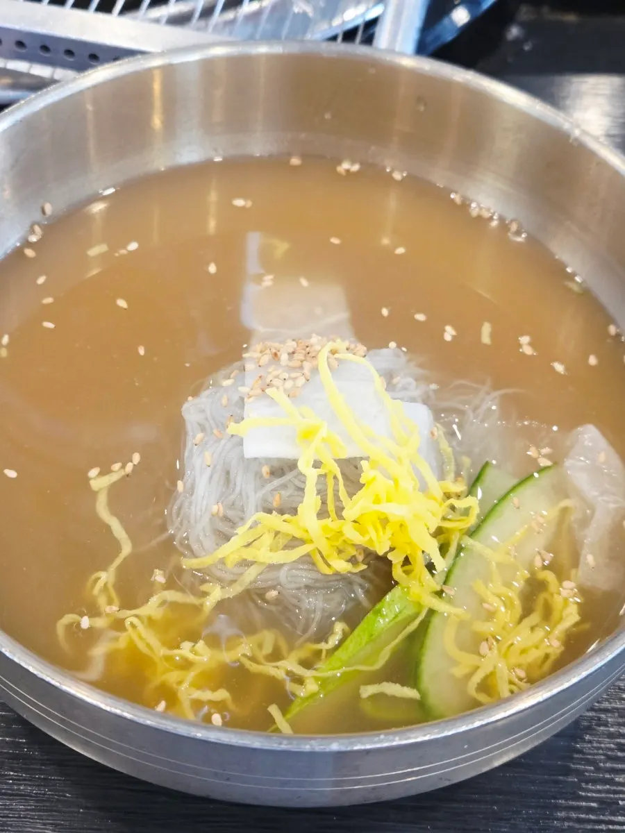 Manpo galbi tang topped with egg garnish