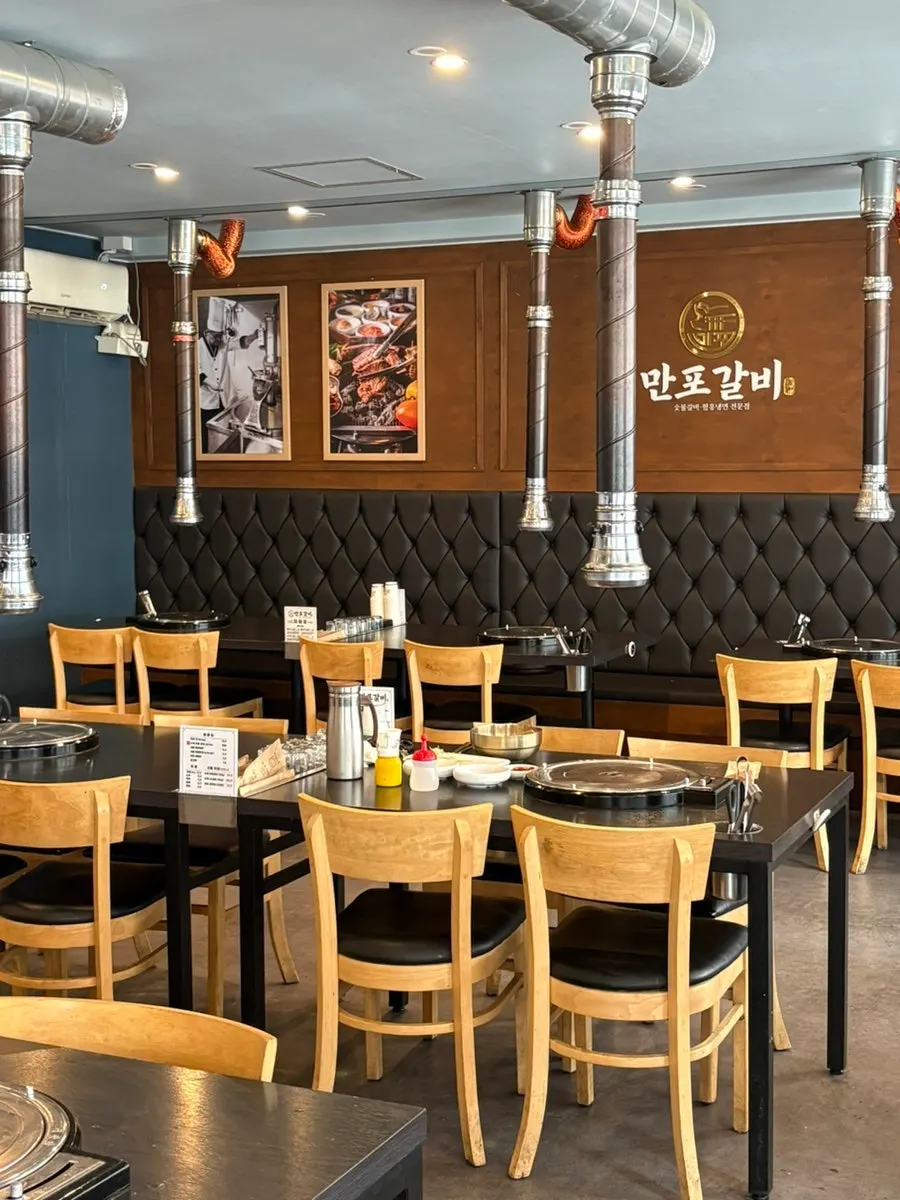 Baby chair prepared at Manpo Galbi
