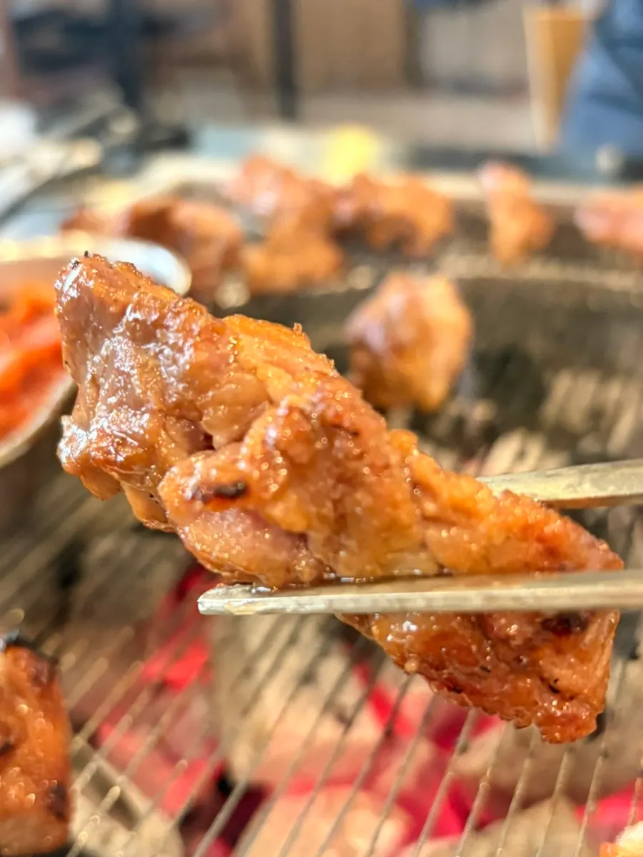 A bite-sized piece of marinated galbi