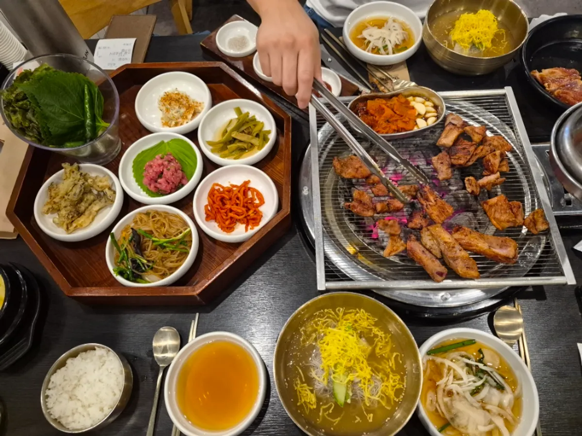Full table spread of pork galbi at Manpo Galbi Uijeongbu Main Branch