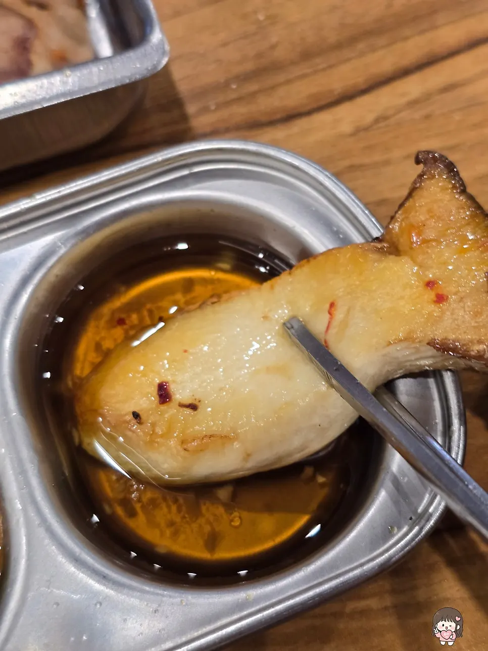 Grilled king oyster mushroom with sesame oil salt sauce