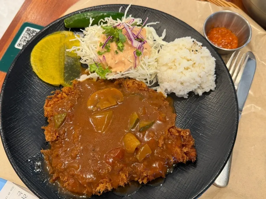 2-person Set No. 6 spread out on the table