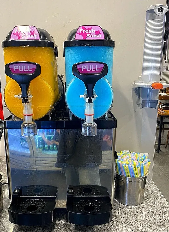 Slushie machine