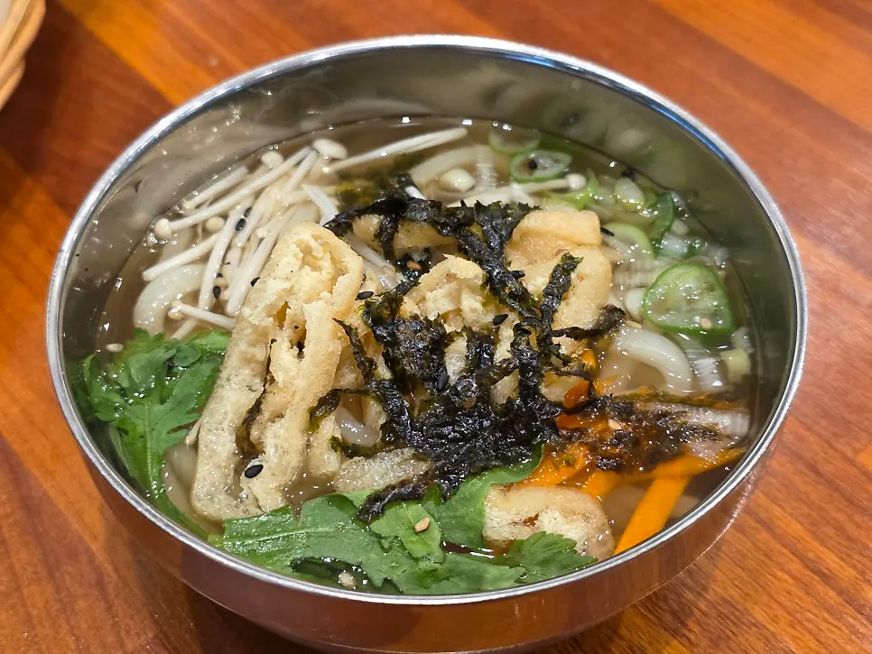マッシュルームを乗せた経洋食とんかつ
